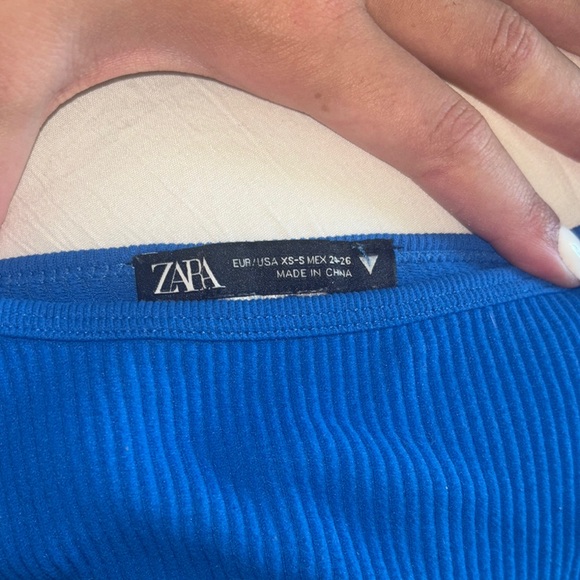 Blue Ribbed Tank Top - Picture 3 of 3